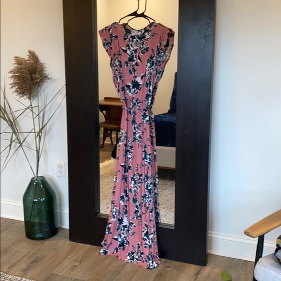 Spendid Dress - Picture 5 of 5